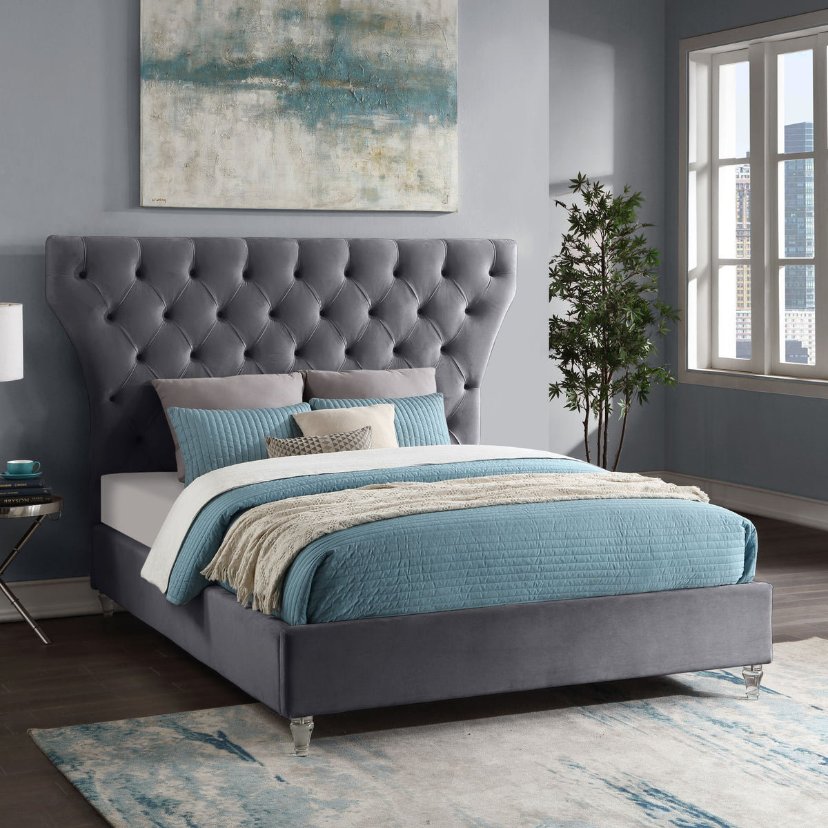 Kira - Bed