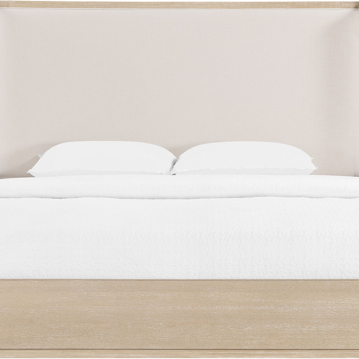 Tiberio - Textured Fabric Bed