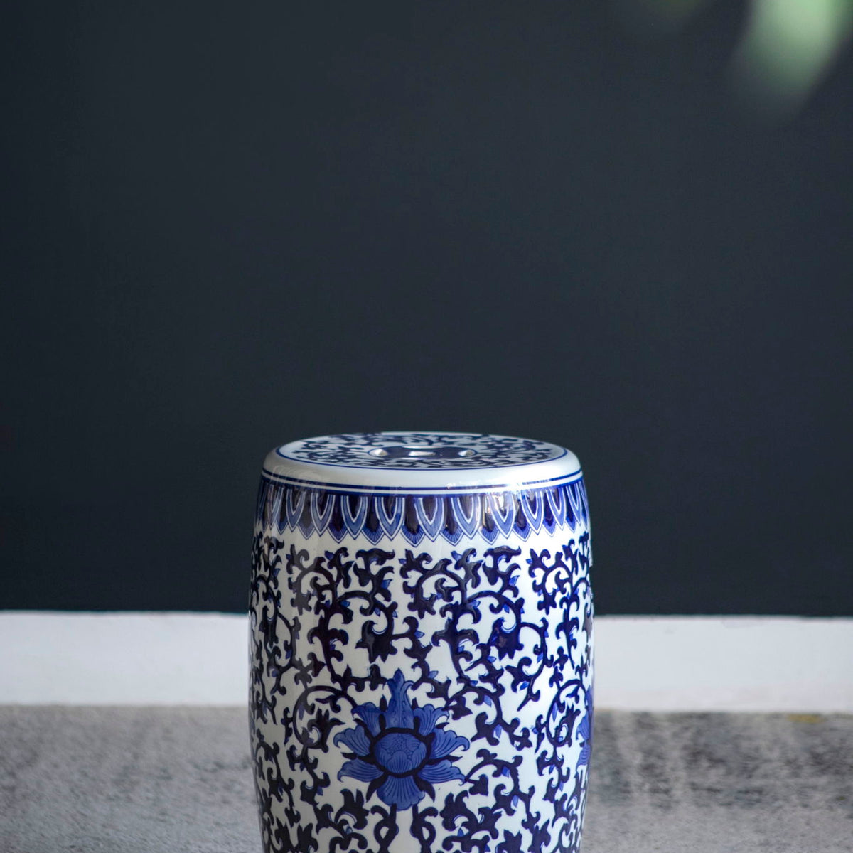 Ceramic Garden Stool, Small Side Tabel - White / Blue