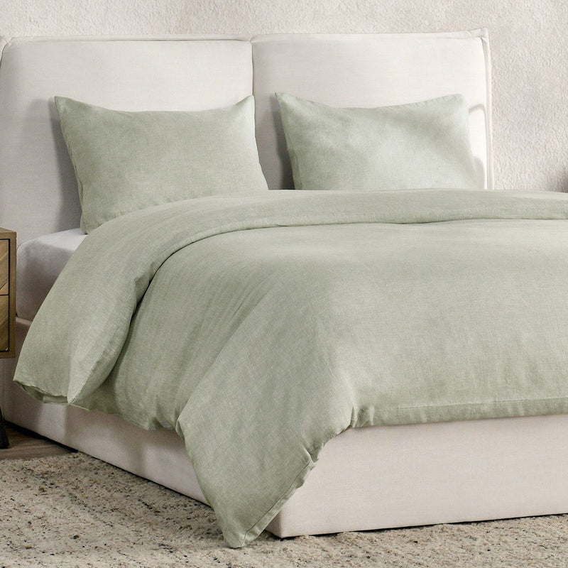 3-piece duvet set, sage green duvet and two matching shams