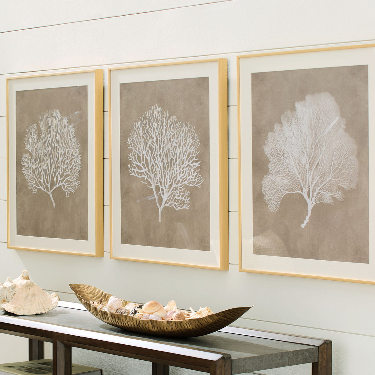 Hendridge - Wall Art Set (Set of 3) - Taupe / White