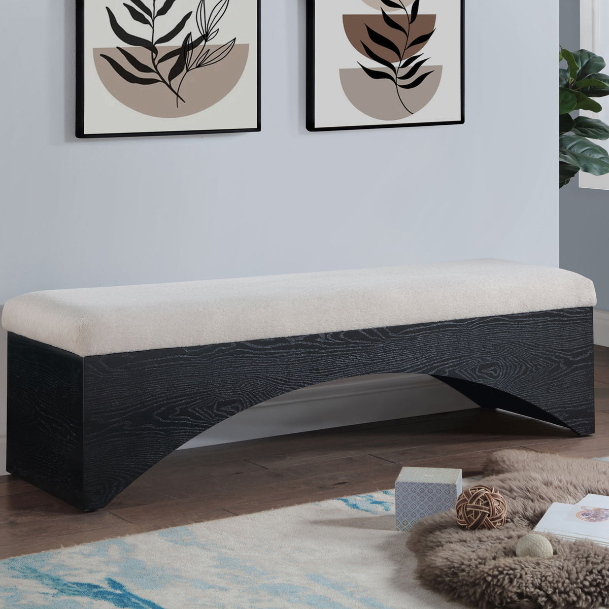 Lawson - Bench With Black Base