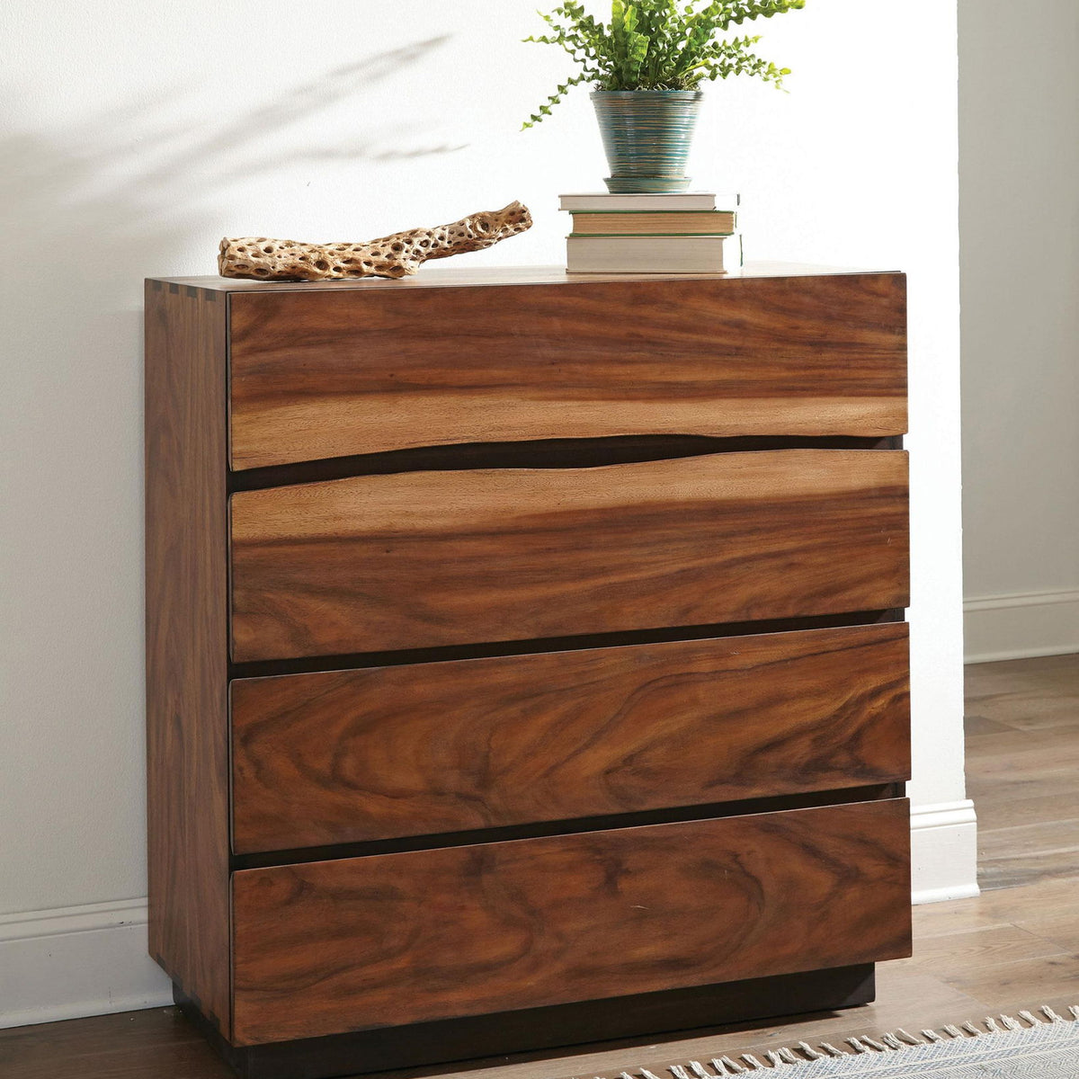 Winslow 4-drawer Bedroom Chest Smokey Walnut