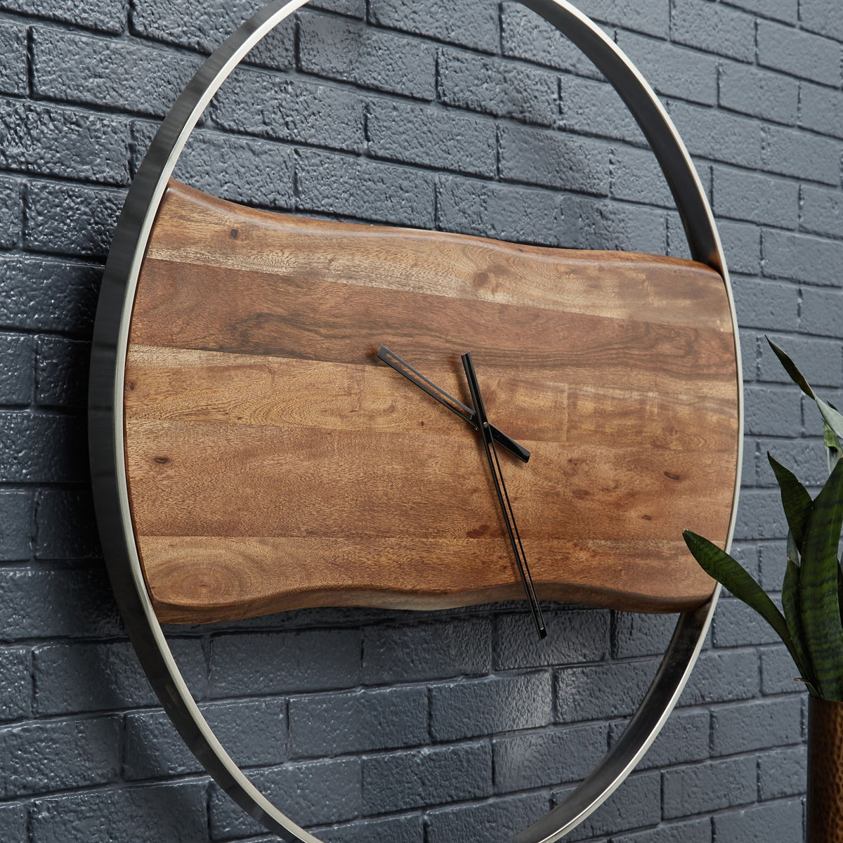 Panchali - Wall Clock - Brown / Silver Finish