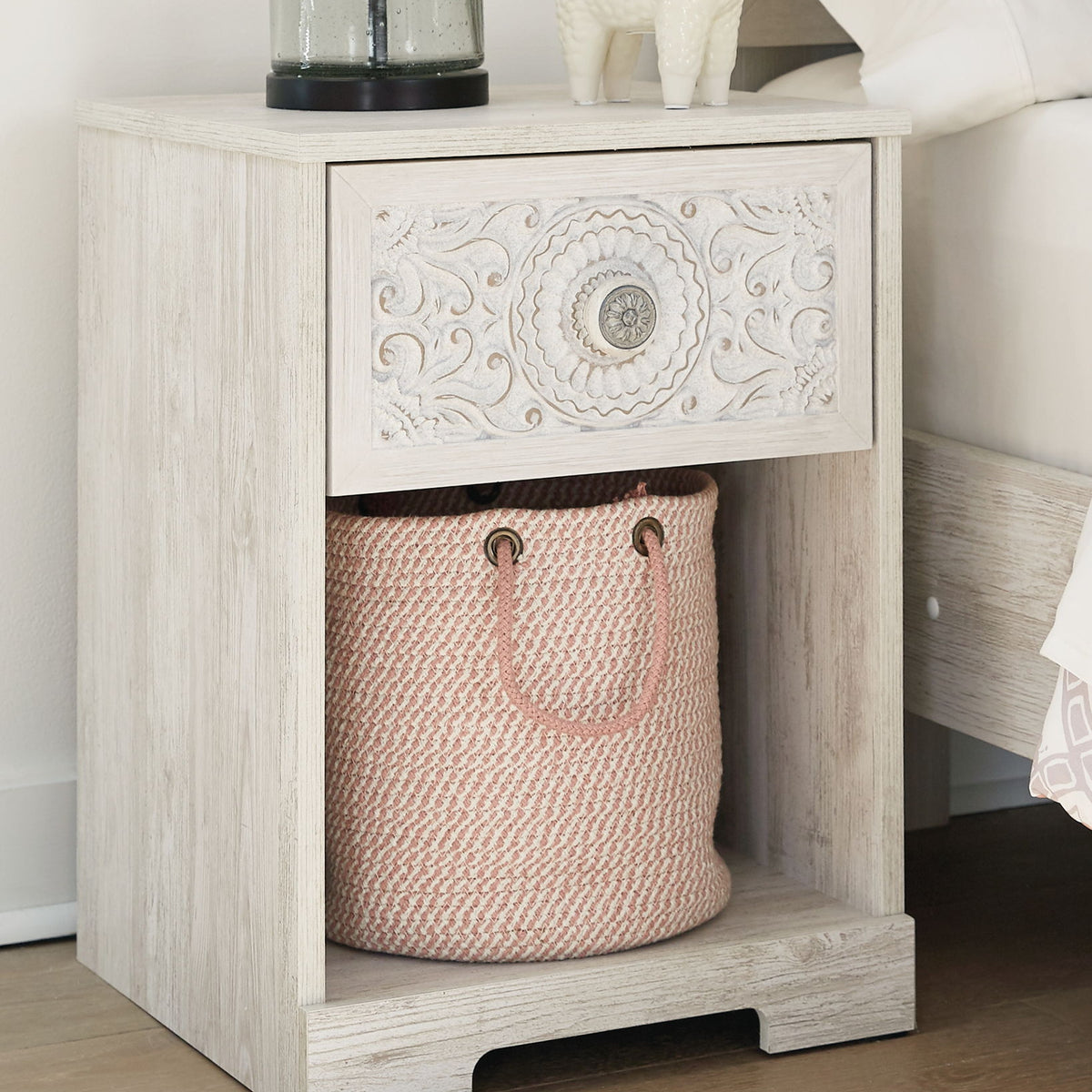 Paxberry - One Drawer Night Stand - Whitewash