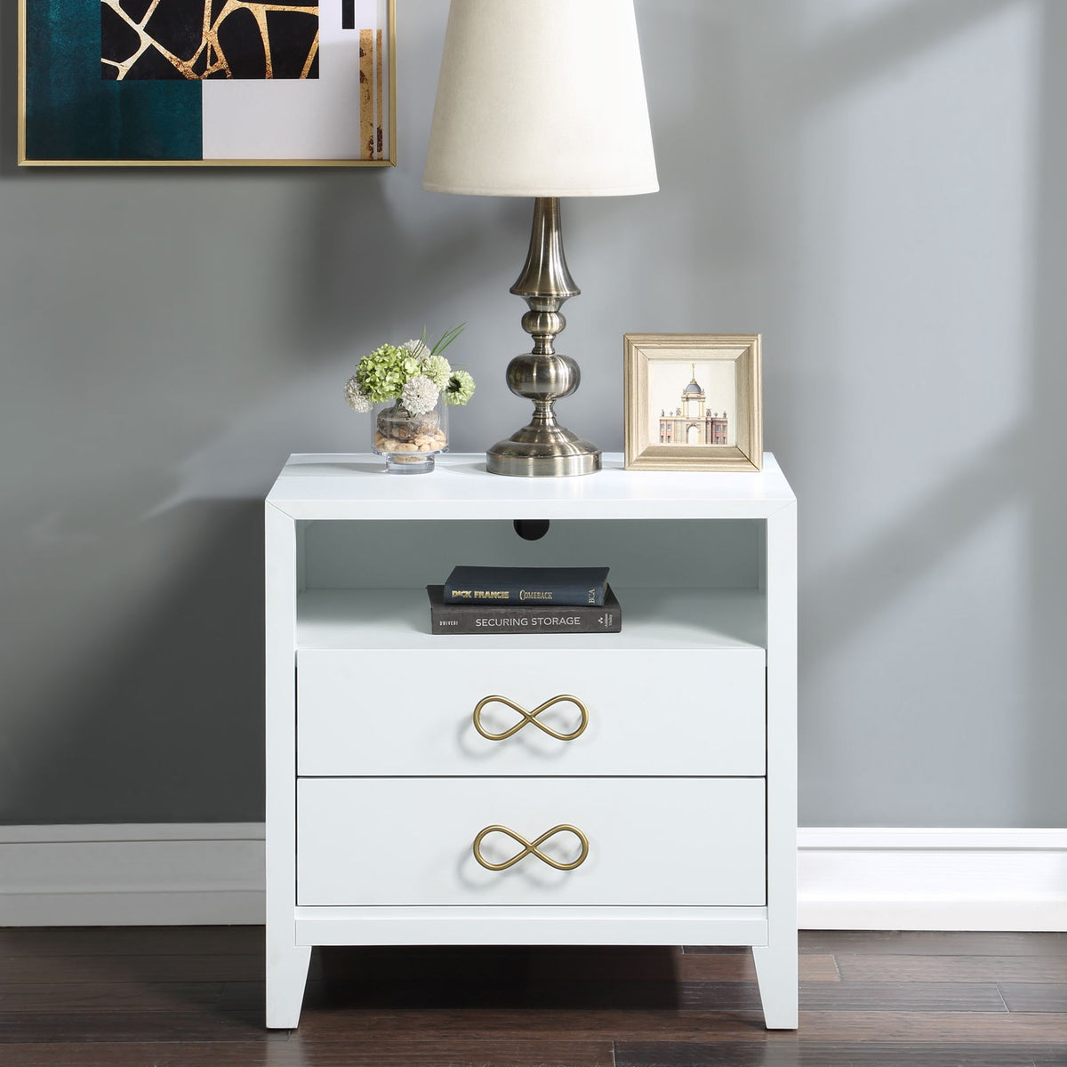 Bowtie - Night Stand