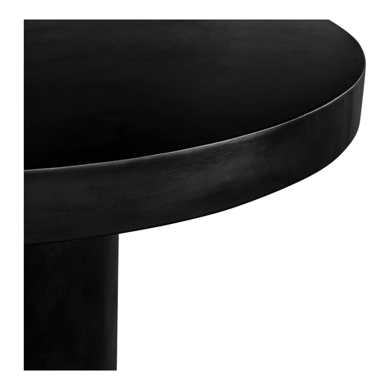 Cassius - Round Outdoor Concrete Dining Table - Black