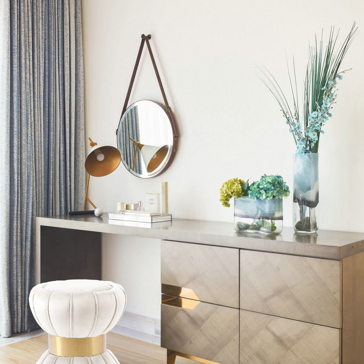 Vino - Stool Ottoman