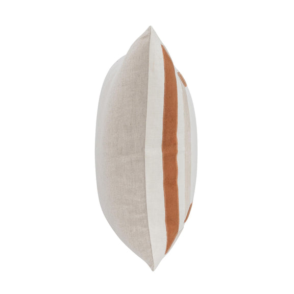 22x22 ivory pillow side view with tan edge piping