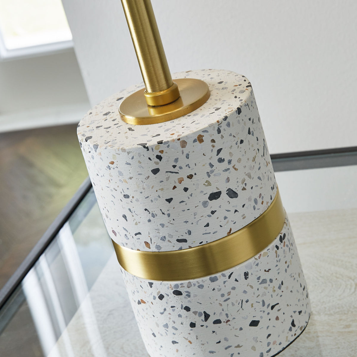Maywick - White - Metal Table Lamp