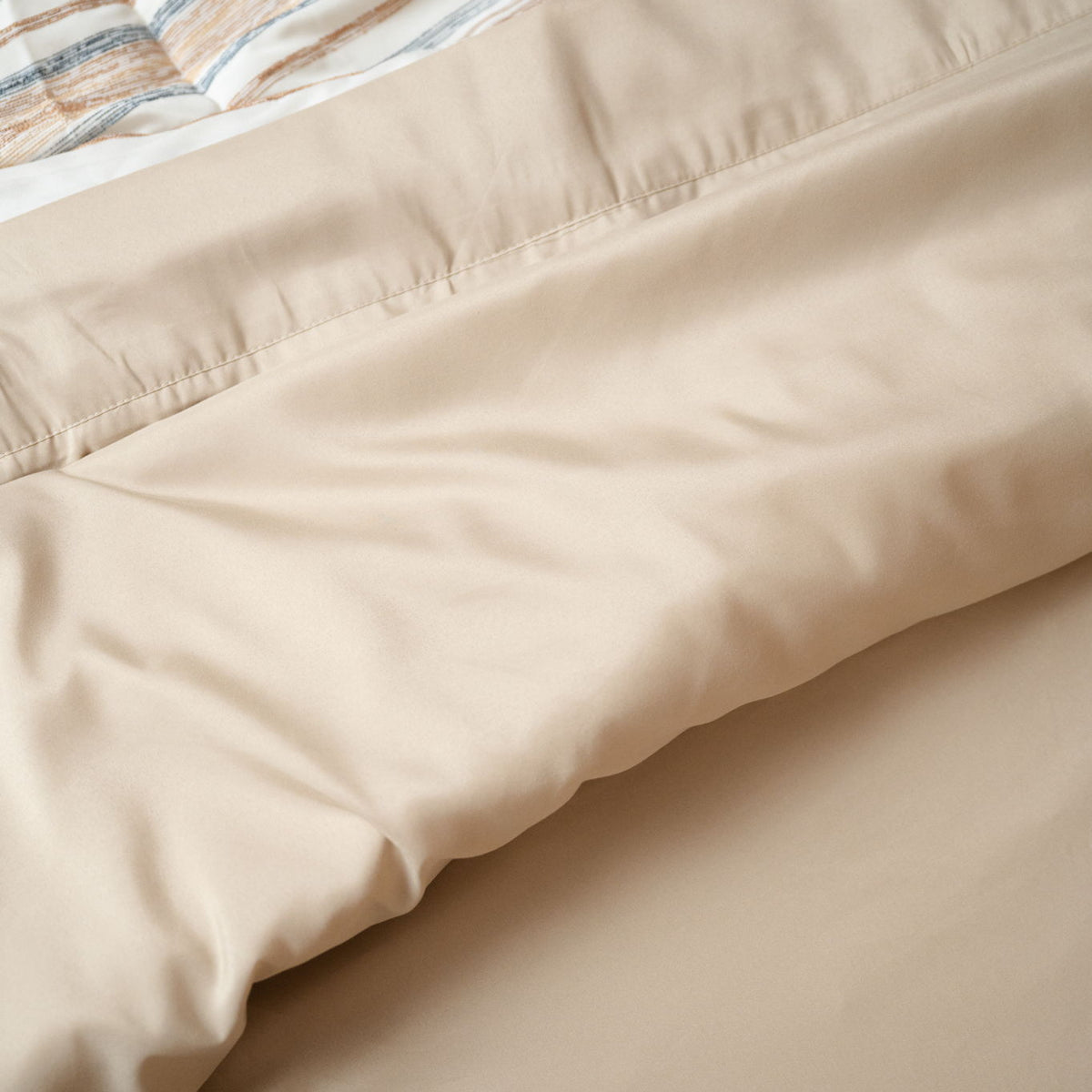 4 Piece Micro And Bamboo Flex Head Hypoallergenic Sheet Set