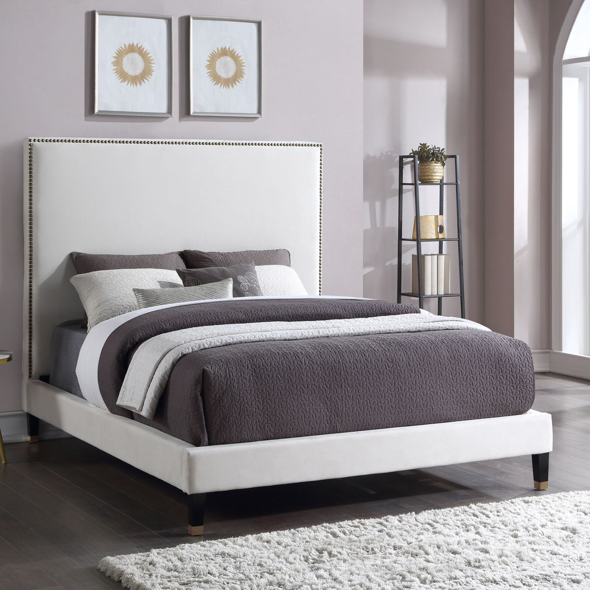 Harlie - Bed