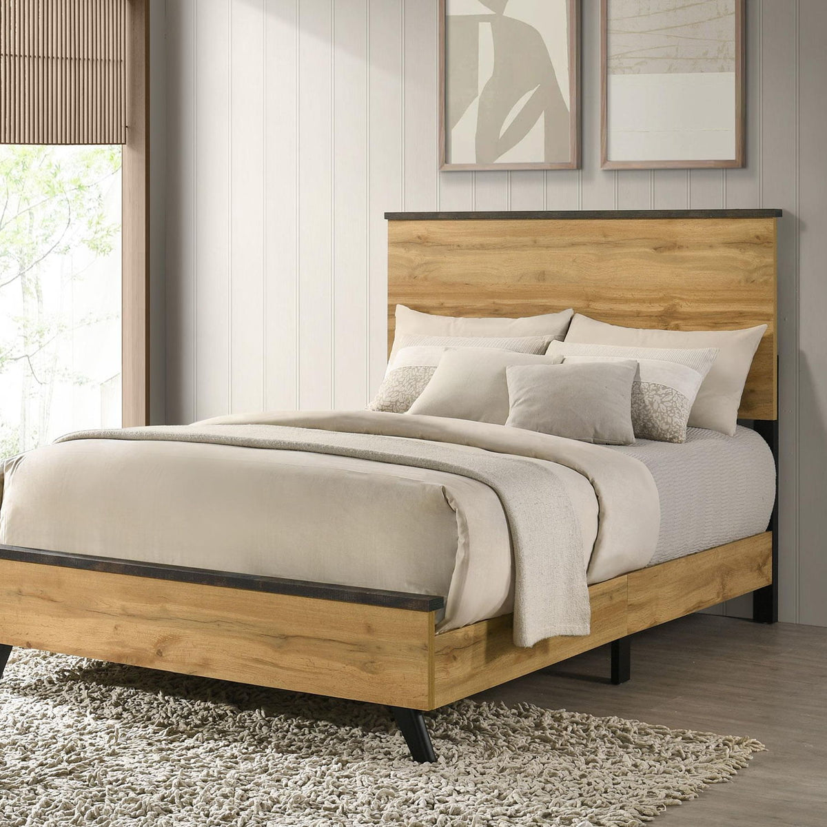 Kaywood 52-inch Full Panel Bed Natural Pine