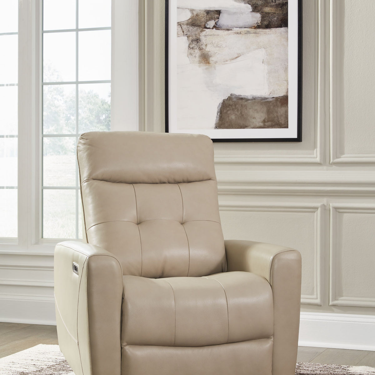 Pisgham - Power Recliner With Adj Headrest