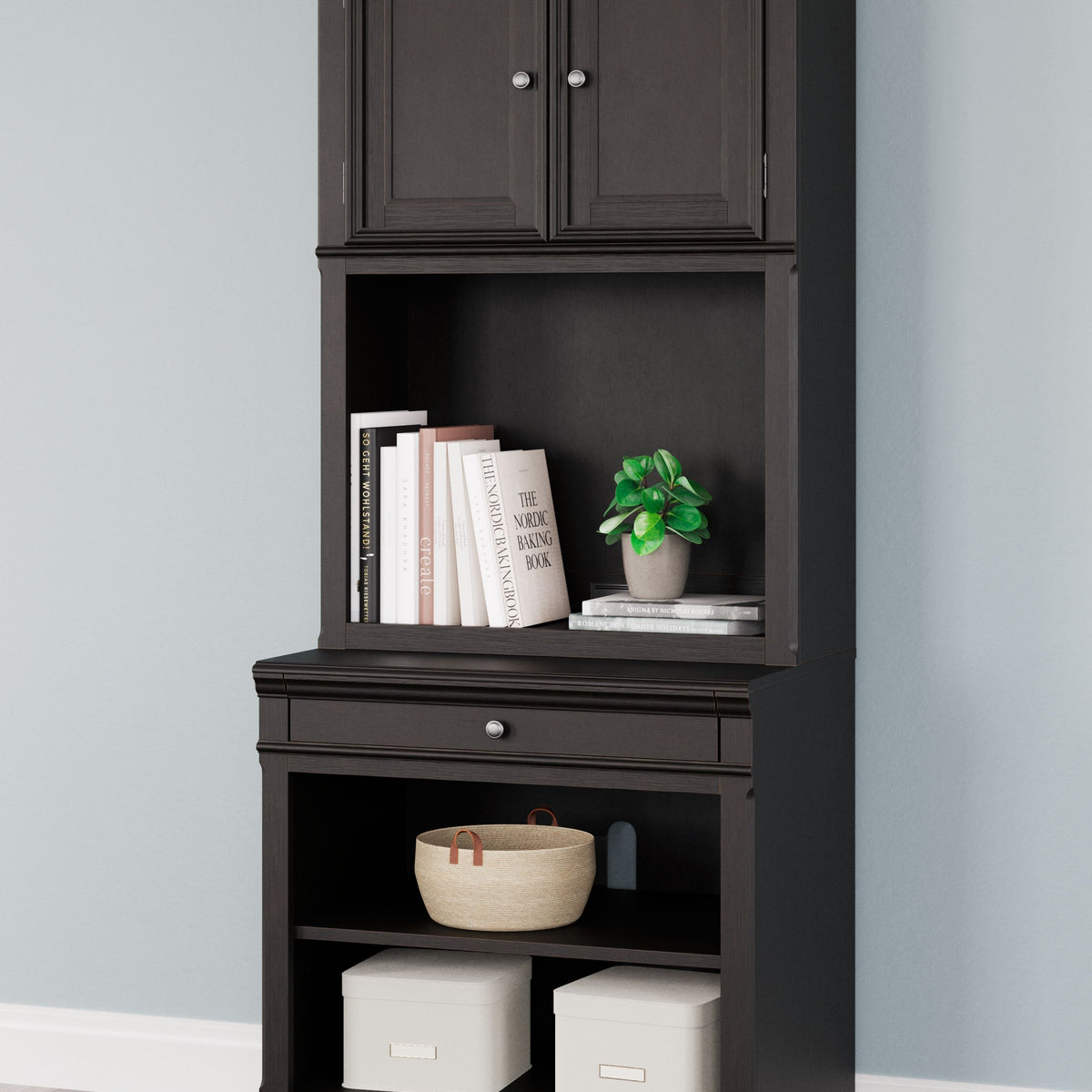 Beckincreek - Black - Bookcase With Door Hutch