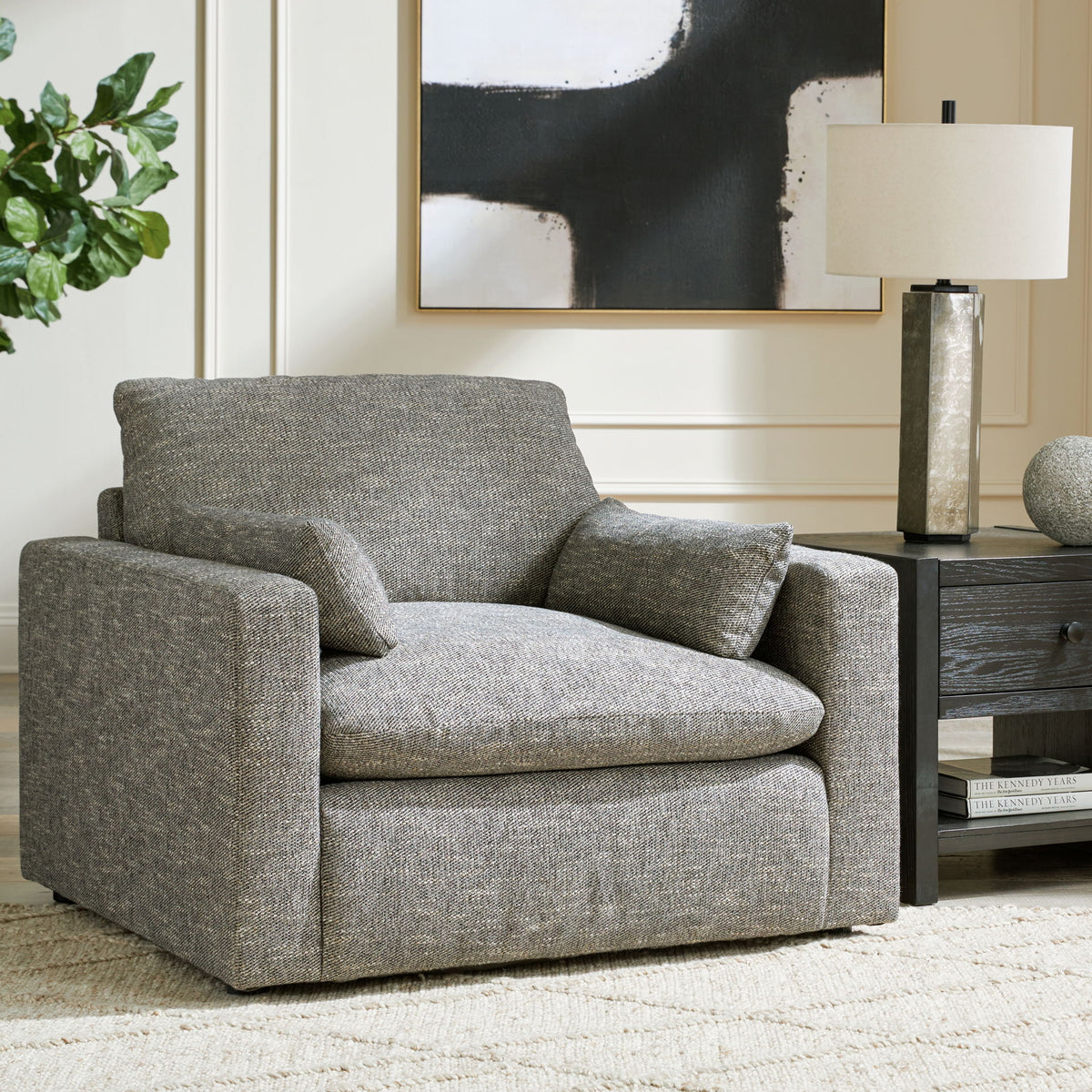 Dramatic - Living Room Set