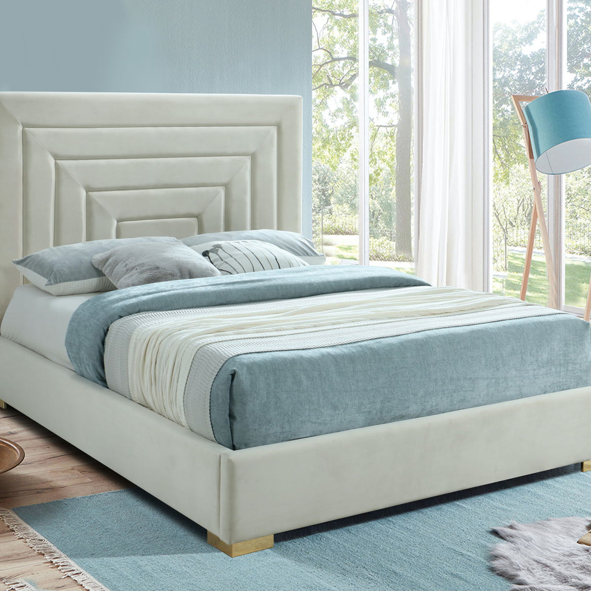 Nora - Bed