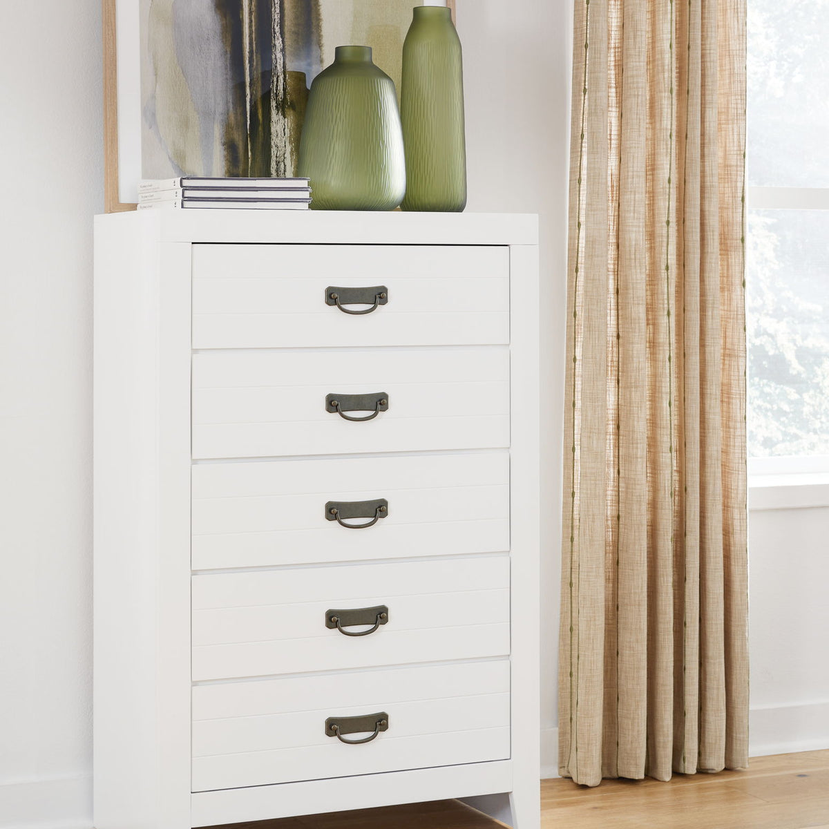 Binterglen - Five Drawer Chest - White
