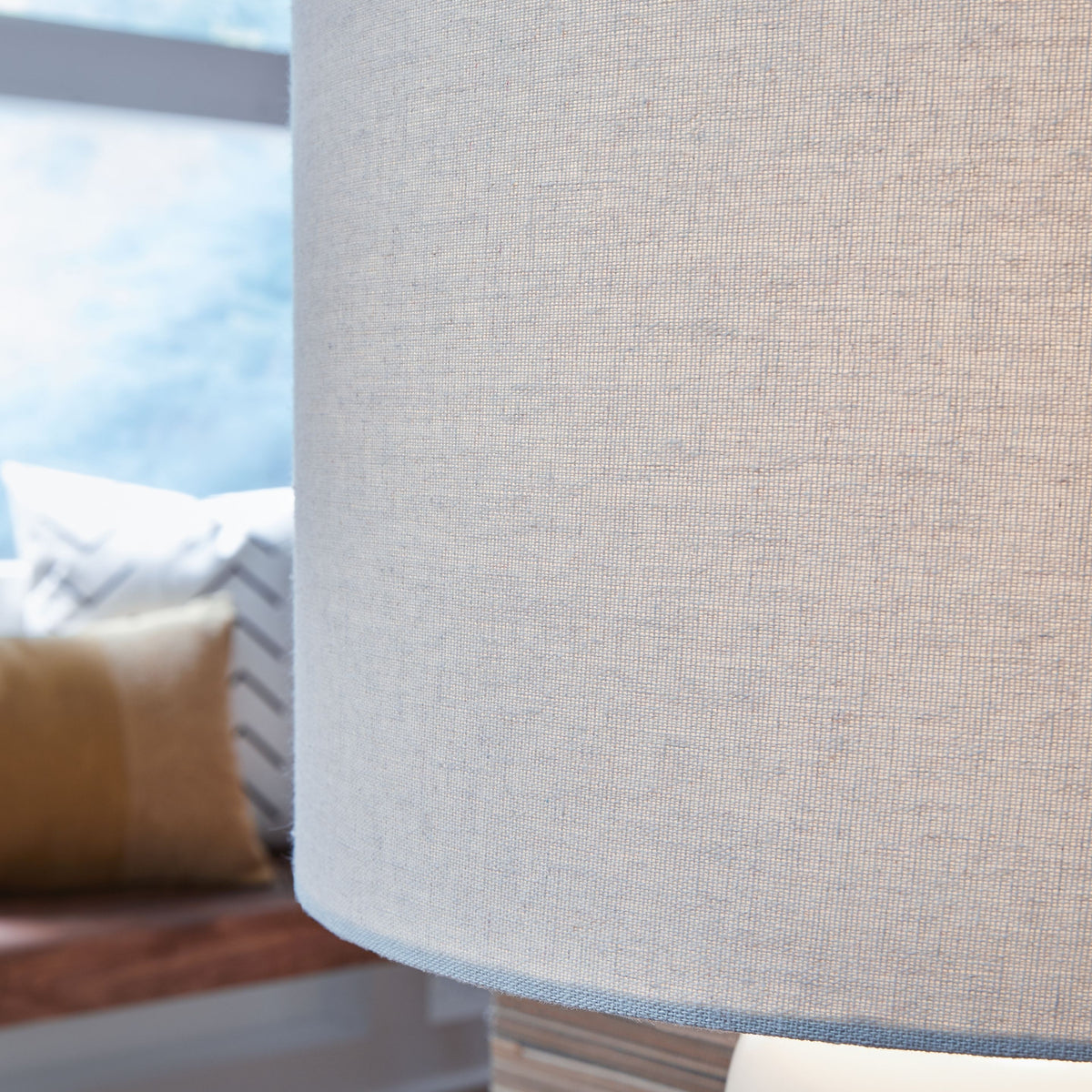 Lemrich - White - Ceramic Table Lamp
