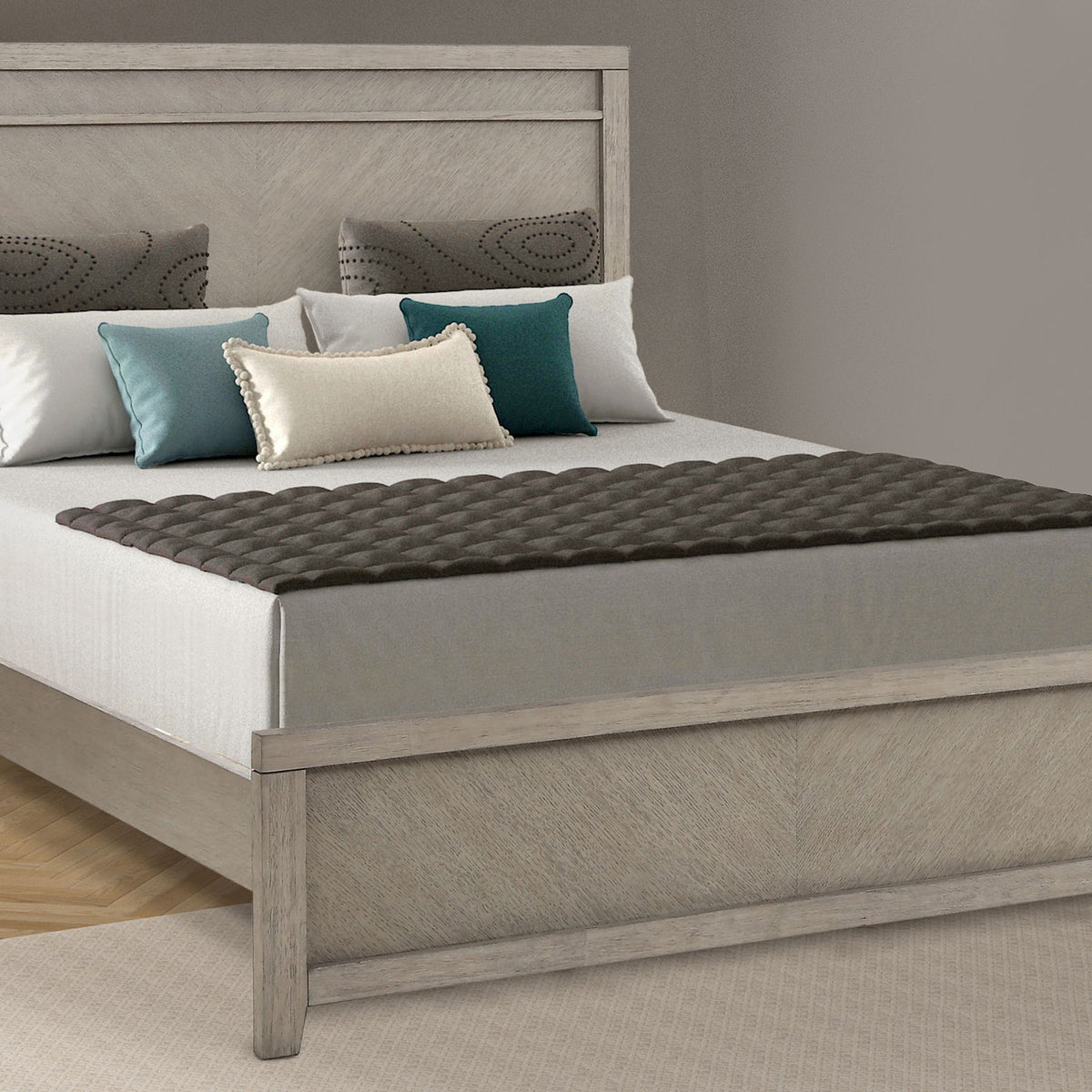 Elegant Design Panel Bed