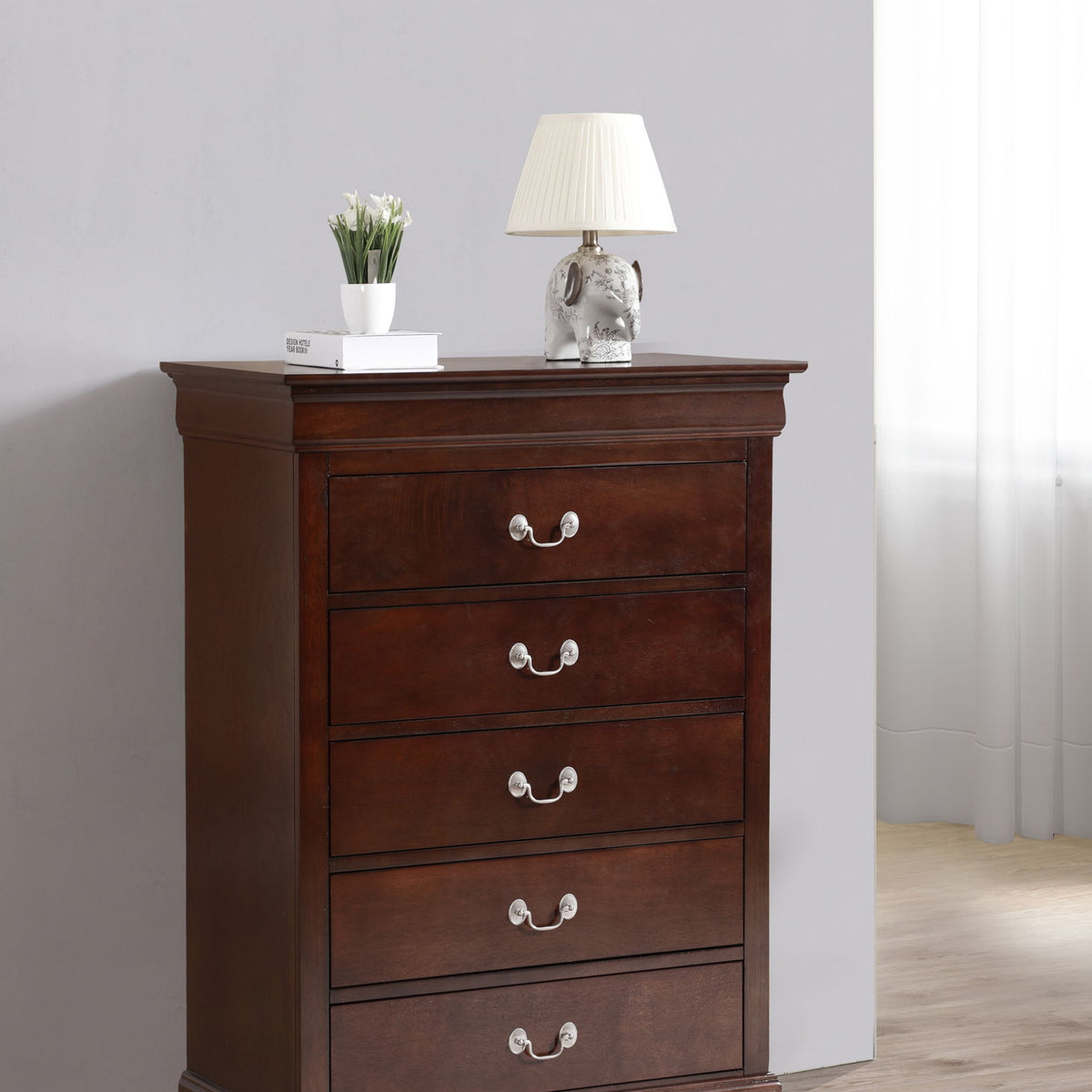 Traditional Style Storage Chest Elegant