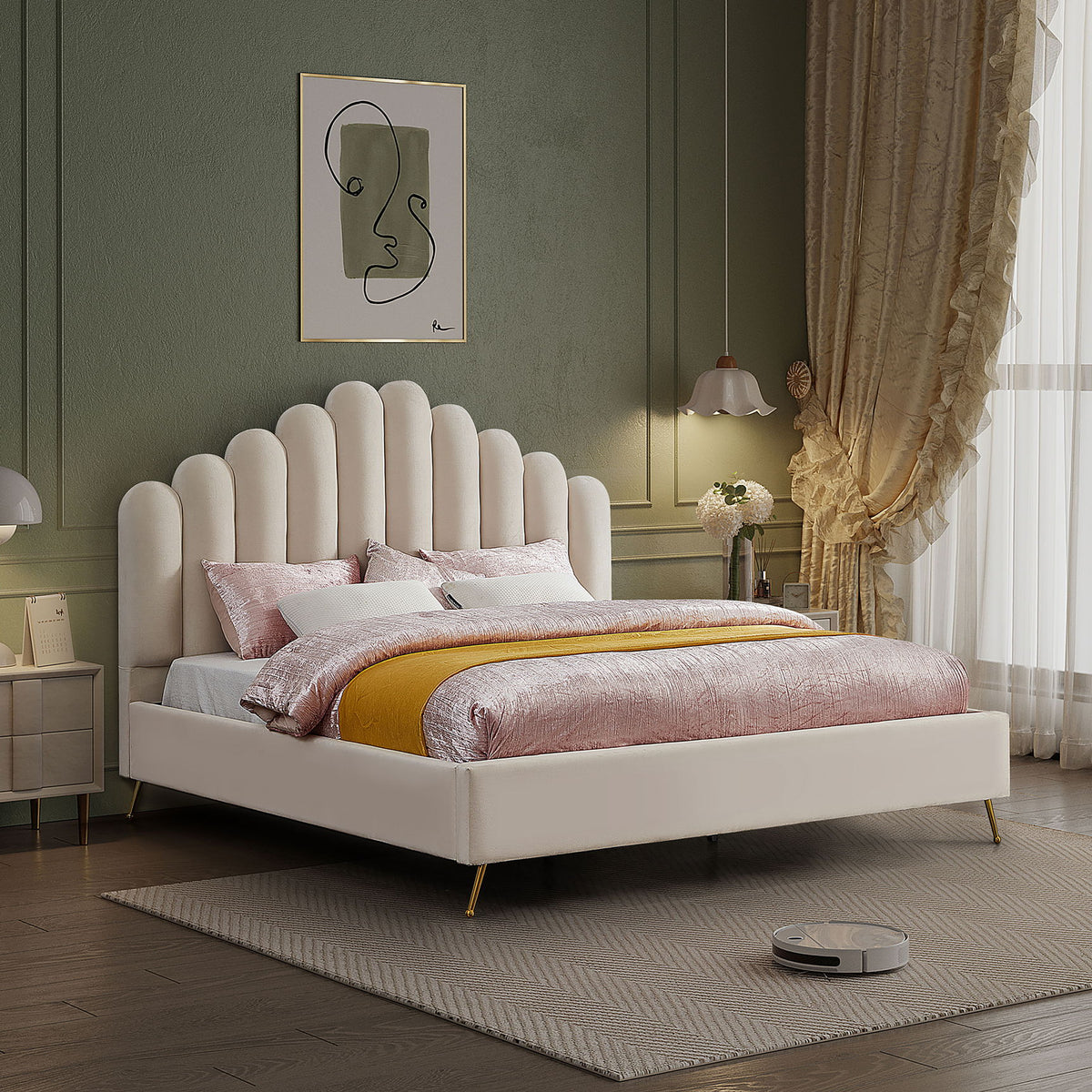 Lily - Bed