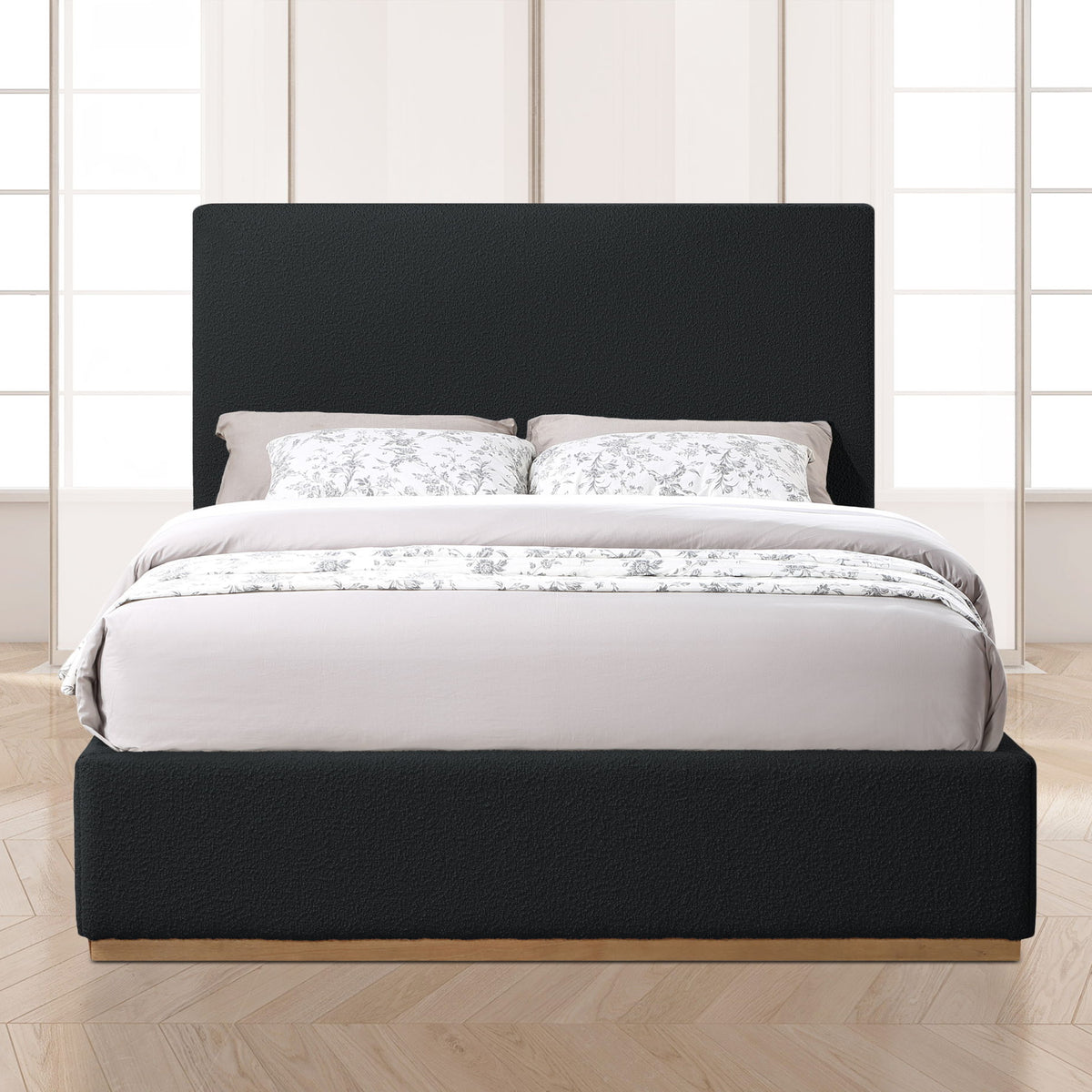 Monaco - Bed