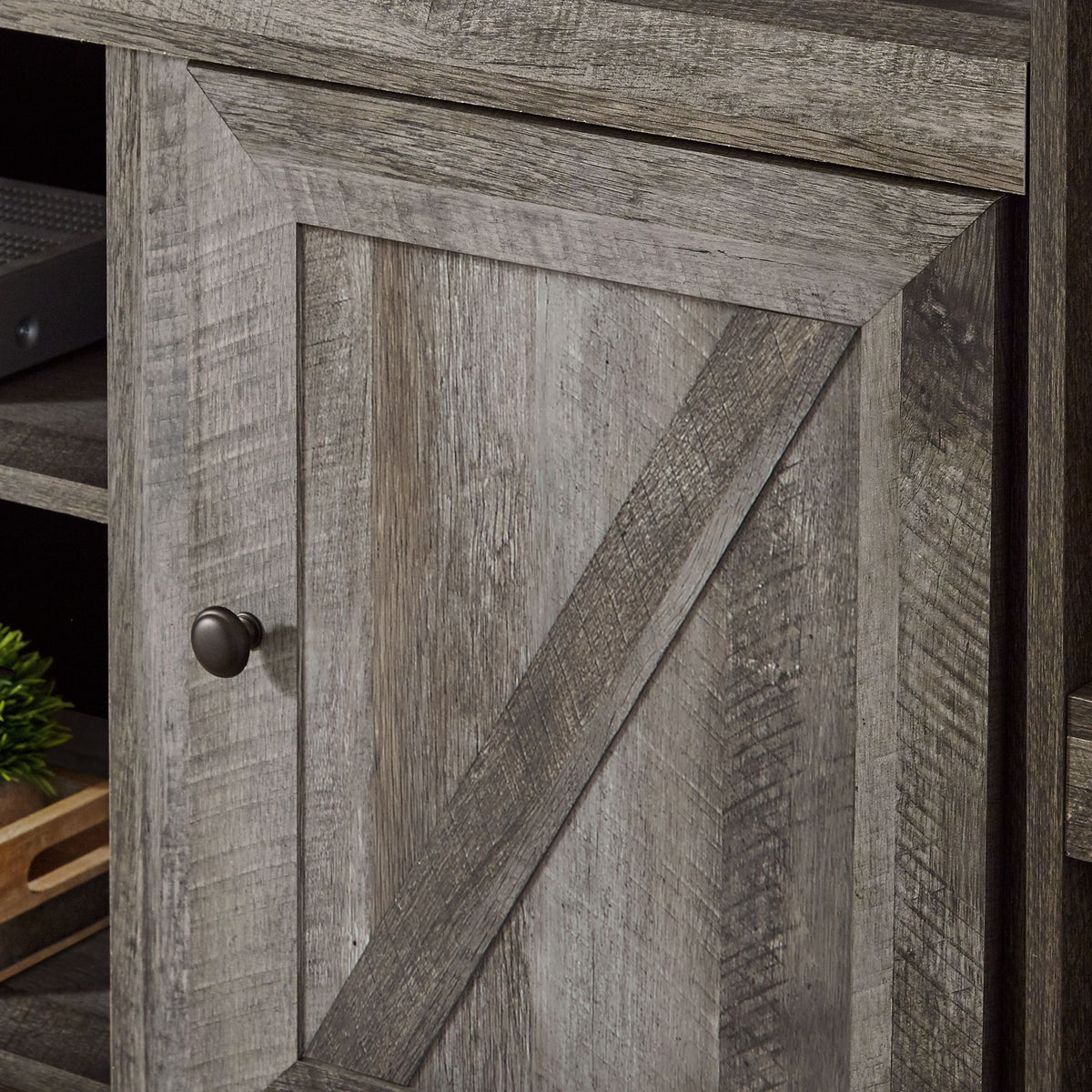 Wynnlow - Gray - 3-Piece Entertainment Center