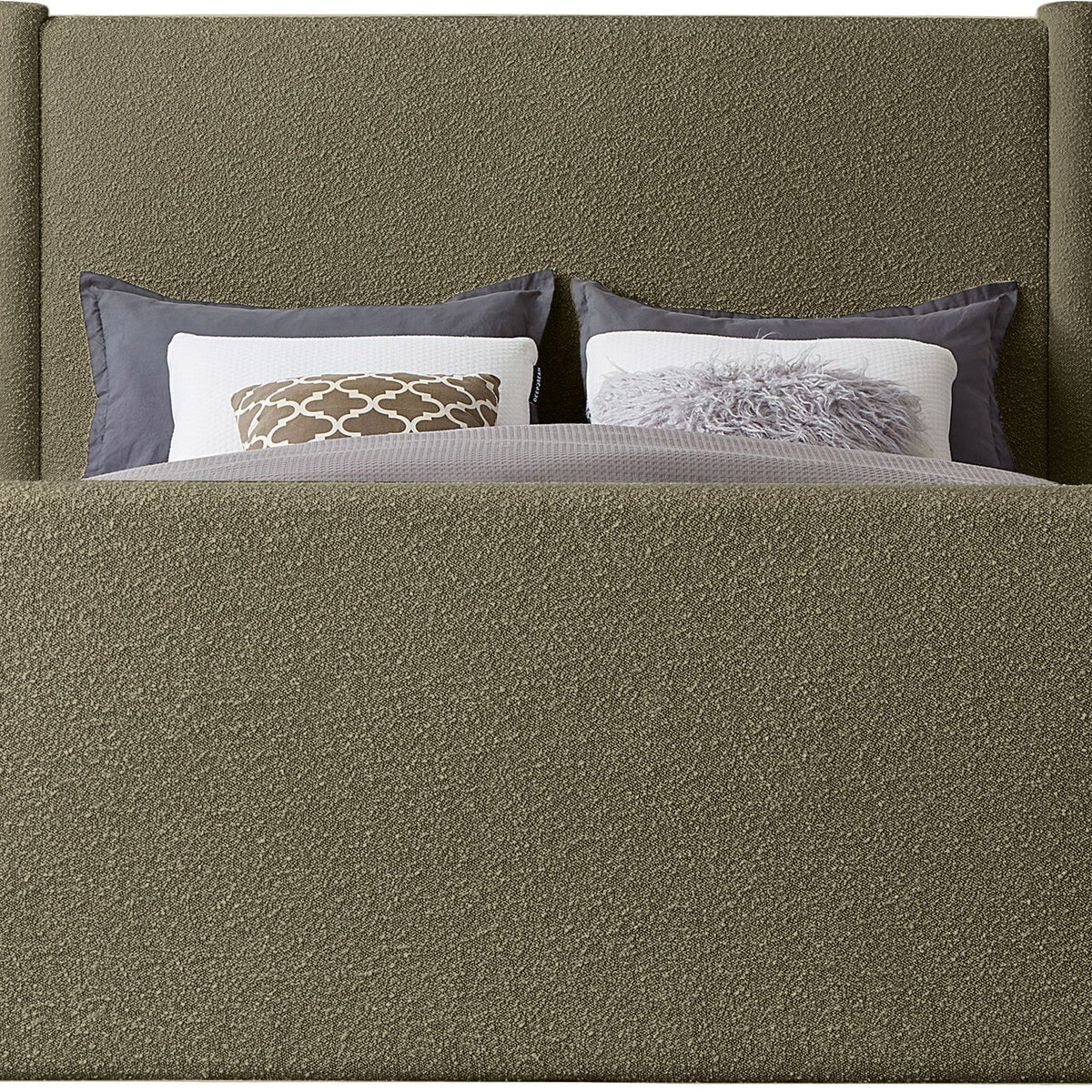 Elias - Boucle Bed