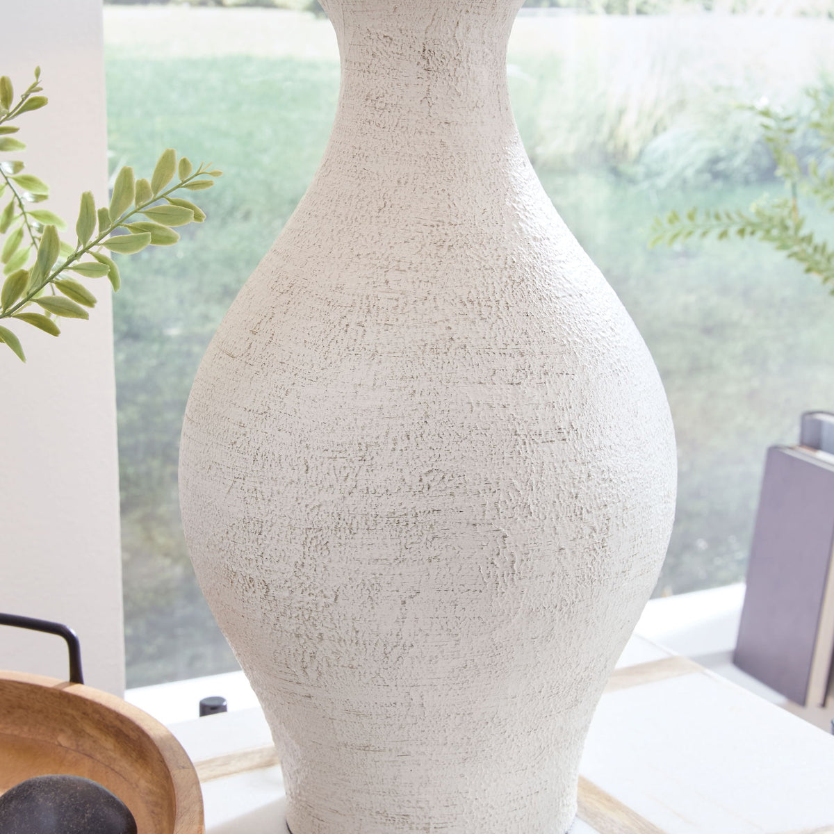 Ashbend - Ceramic Table Lamp - Antique White