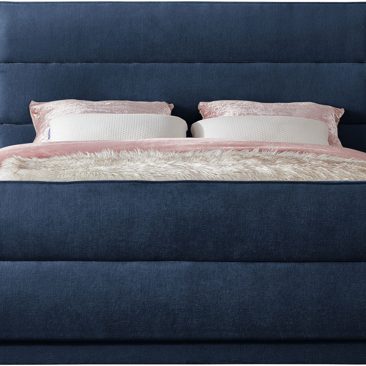 Paxton - Bed