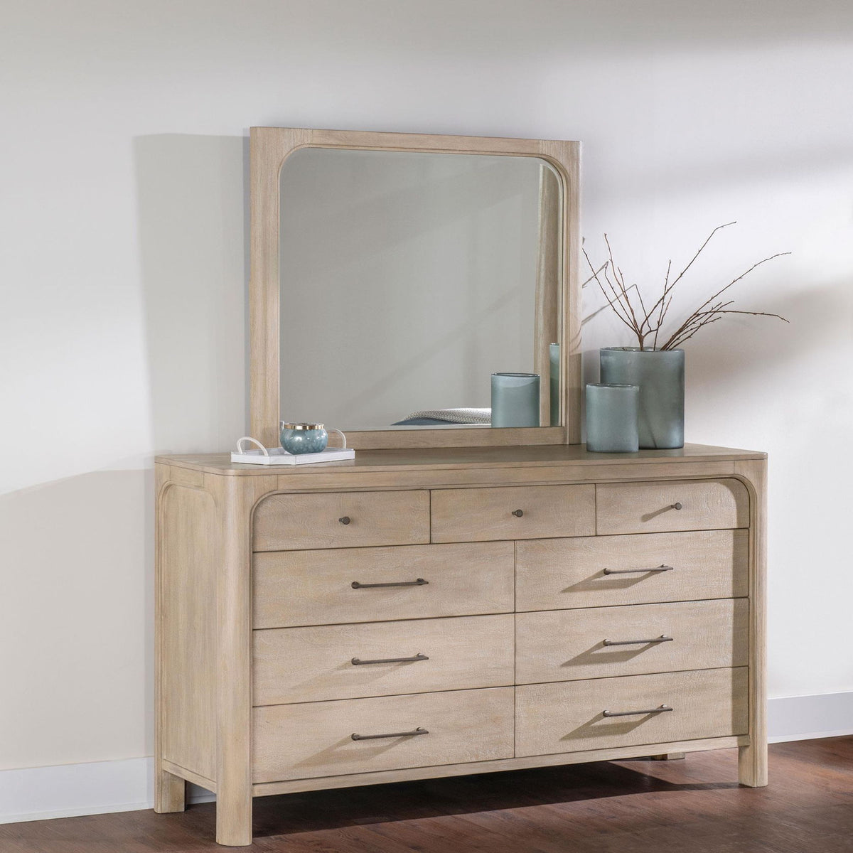 Solano 9-drawer Bedroom Dresser with Mirror Weathered Mango
