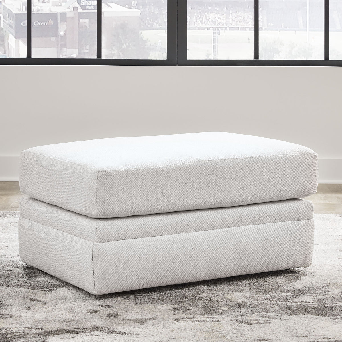 Maitelynn - Chalk - Ottoman