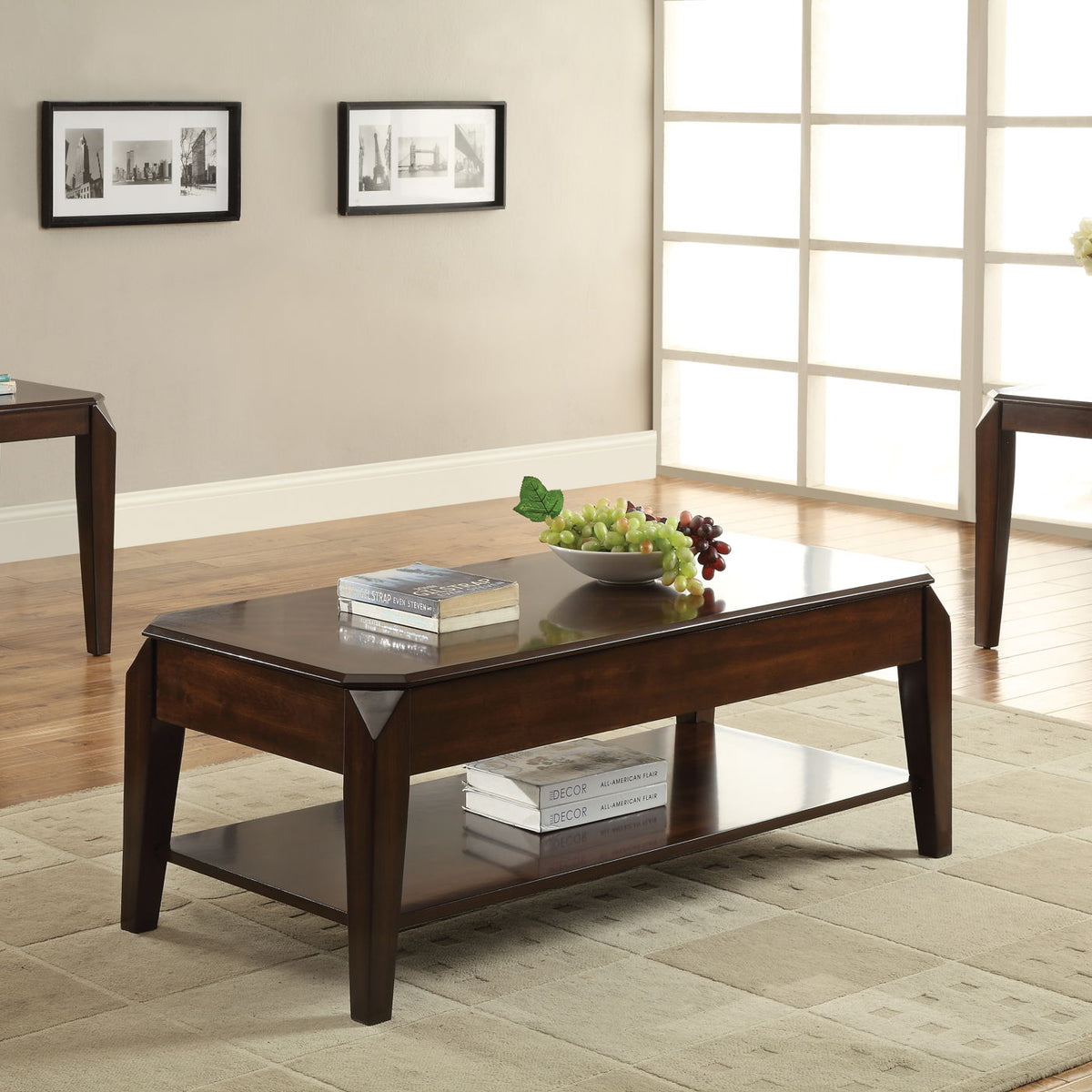 Docila - Table With Lift Top - Walnut