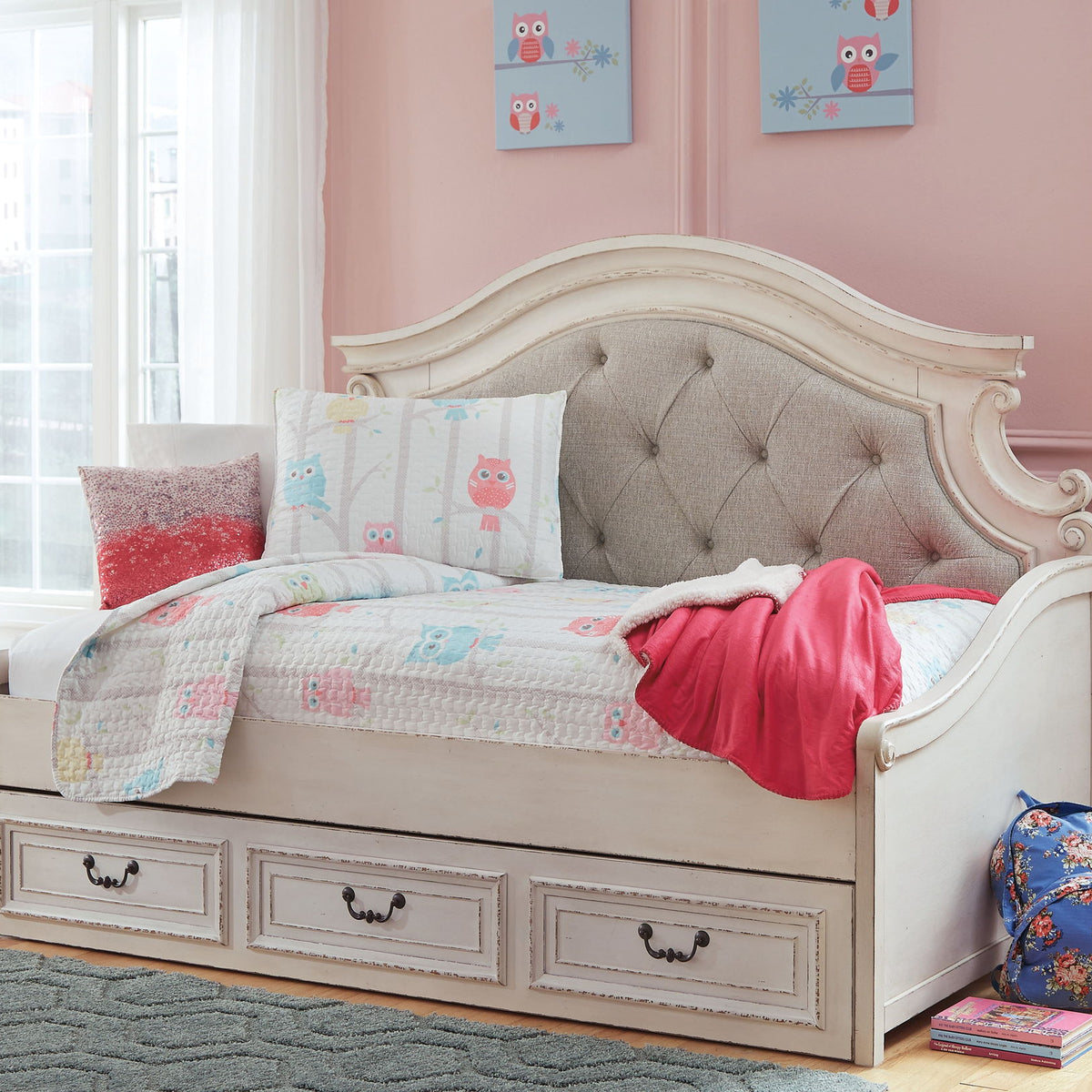 Realyn - Twin Day Bed With Storage - Chipped White