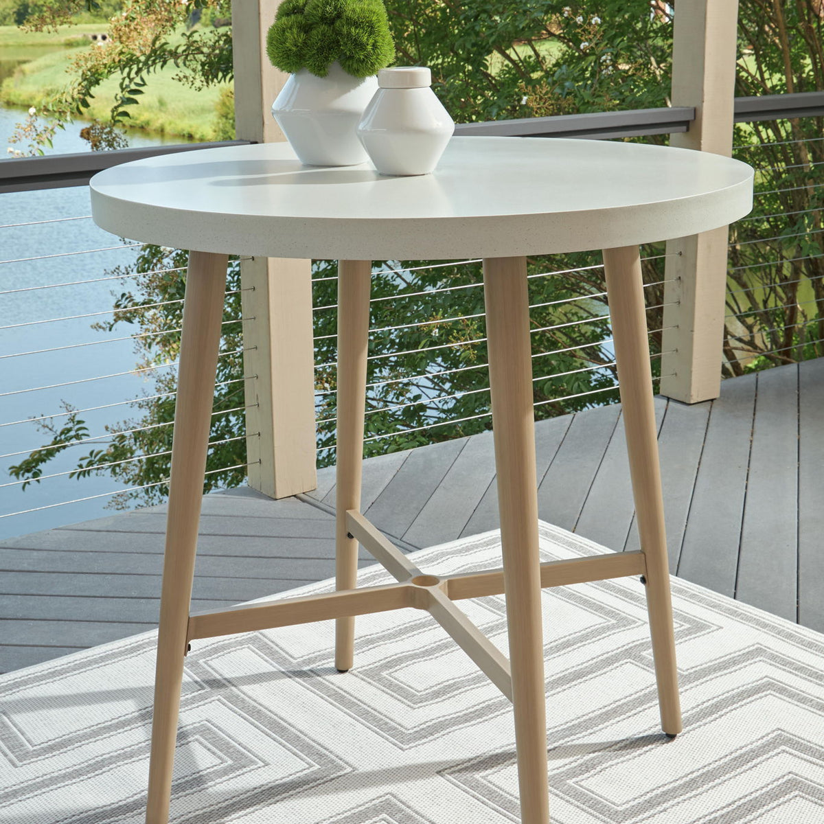 Seton Creek - Round Bar Table With Umbrella Option - Beige
