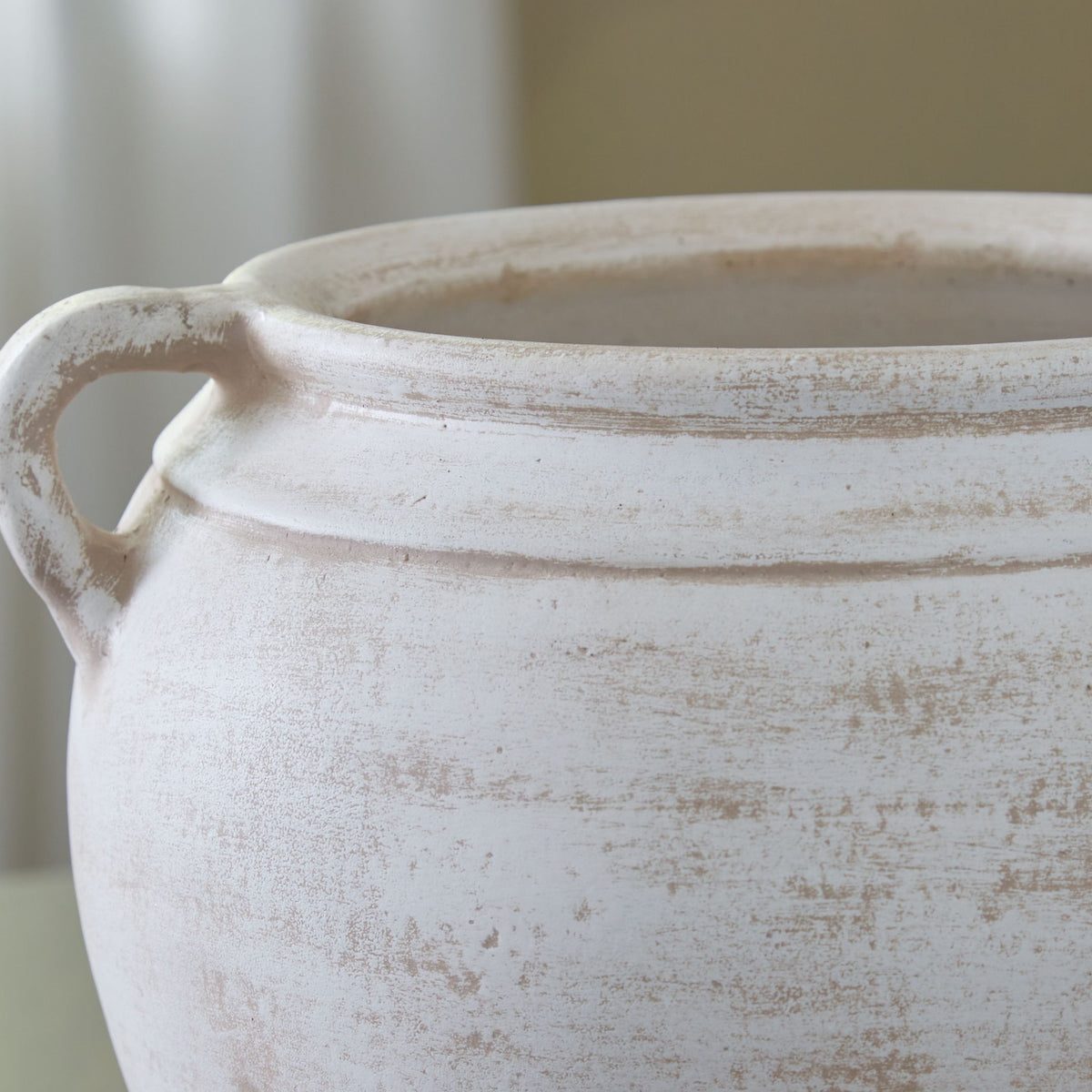 Meadie - 9" Vase