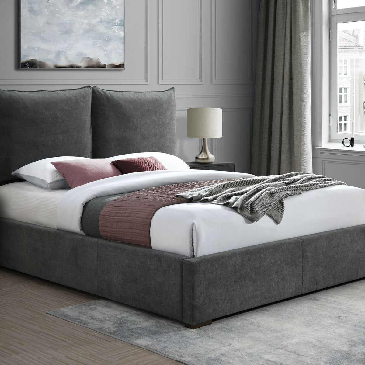 Misha - Bed