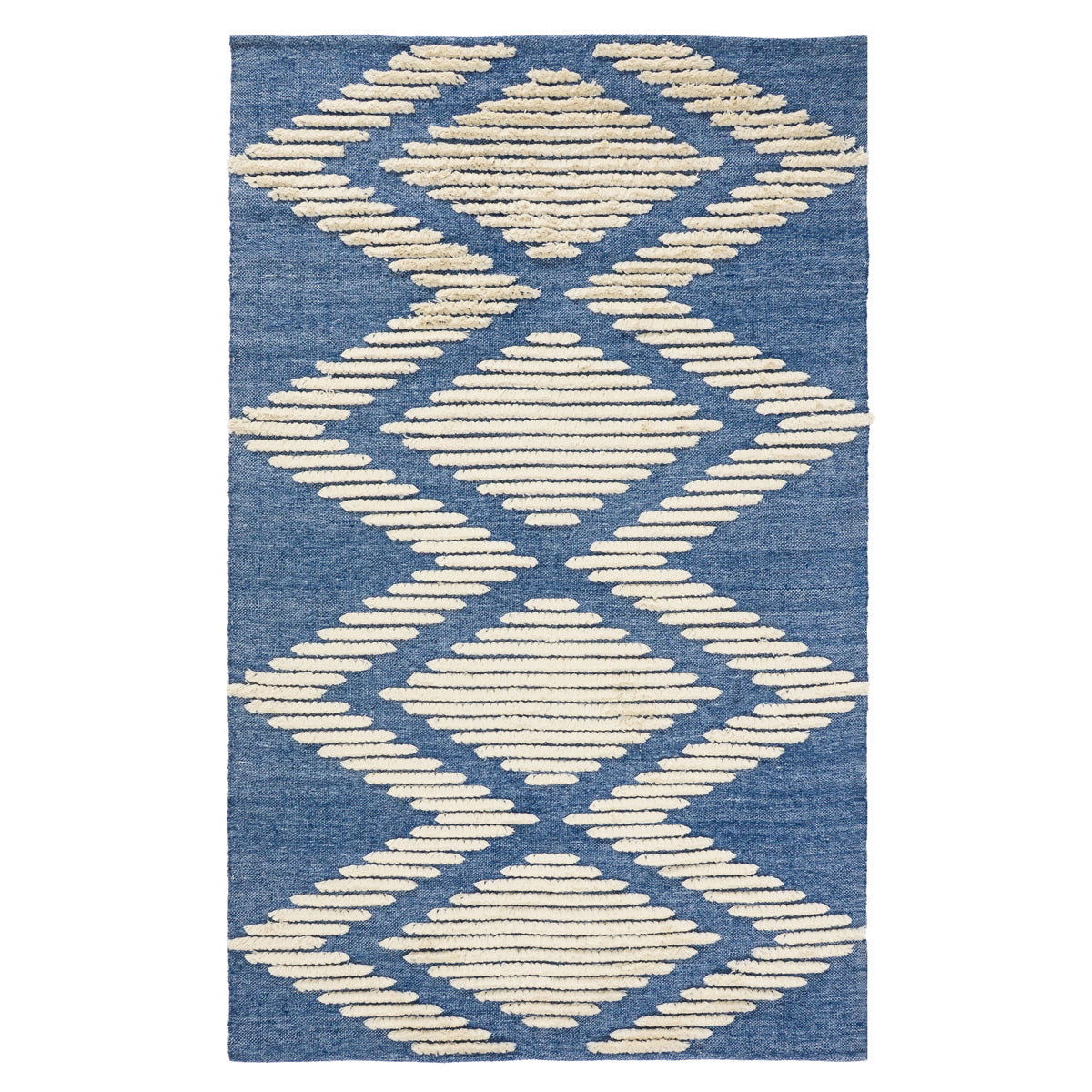 Blue indoor/outdoor rug with cream diamond lattice pattern, textured loop pile