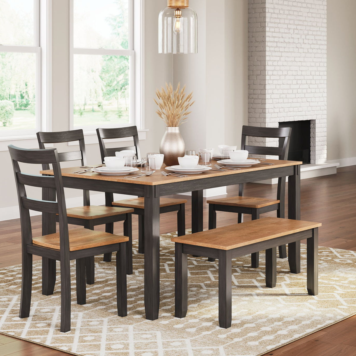 Gesthaven - Dining Room Table Set