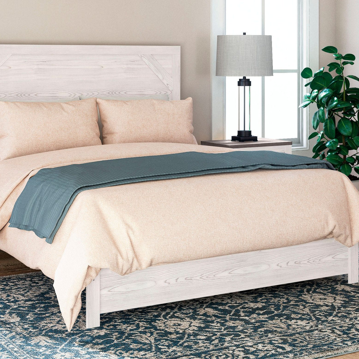 Gerridan - Panel Bed
