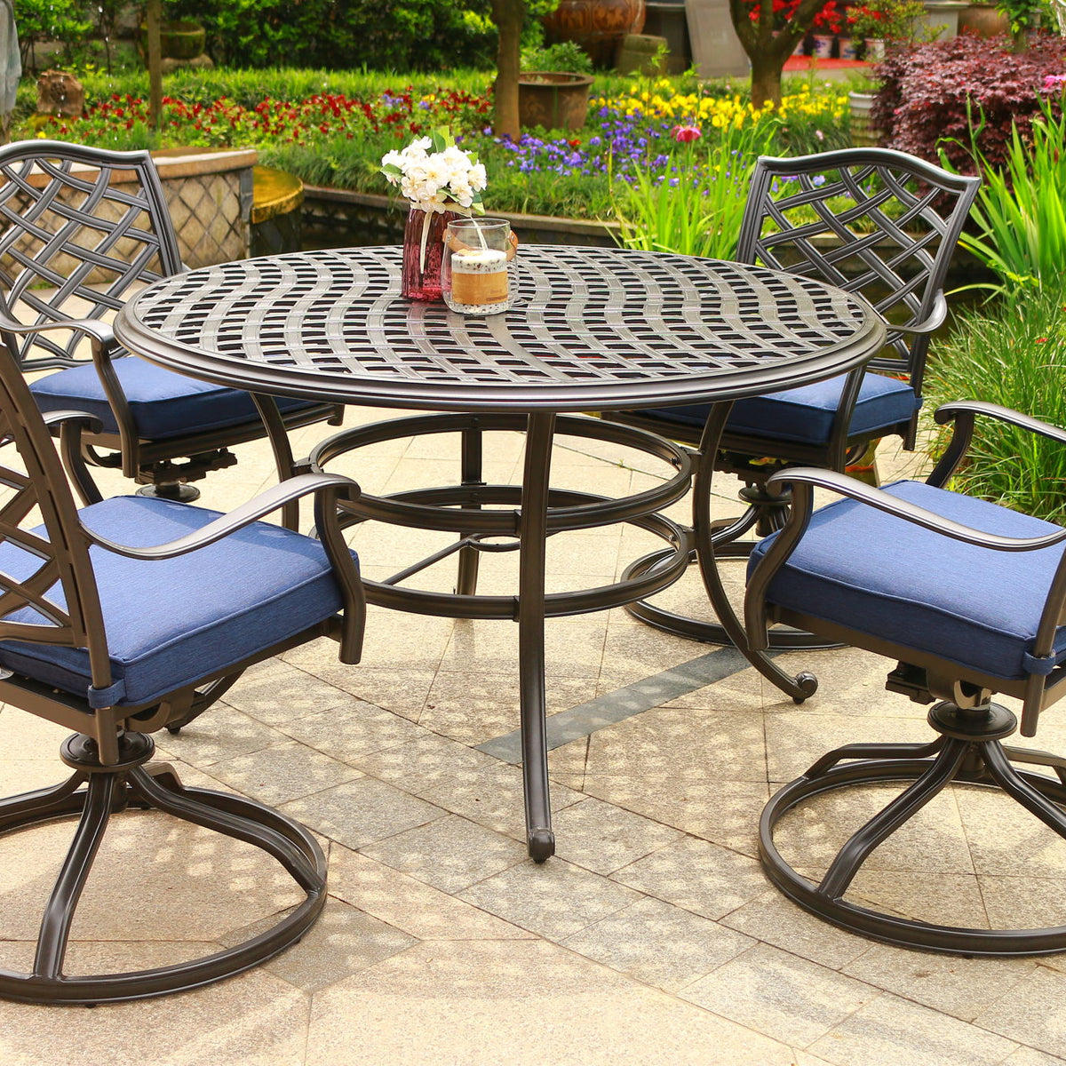 Round 49" Long Aluminum Dining Set With Cushions