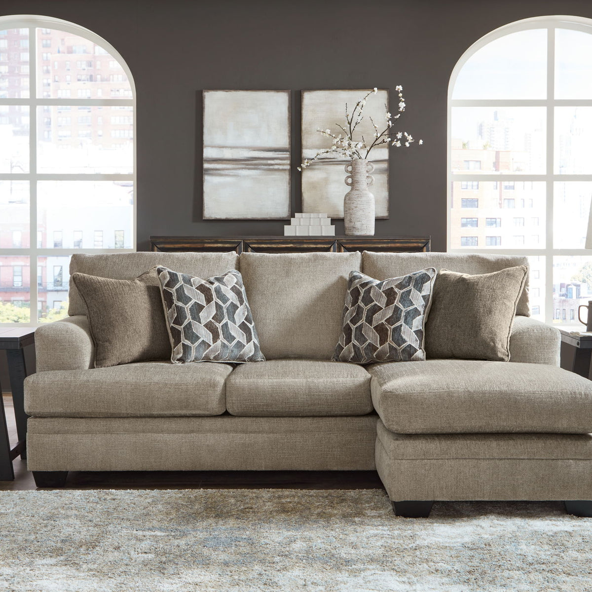 Stonemeade - Sofa Chaise