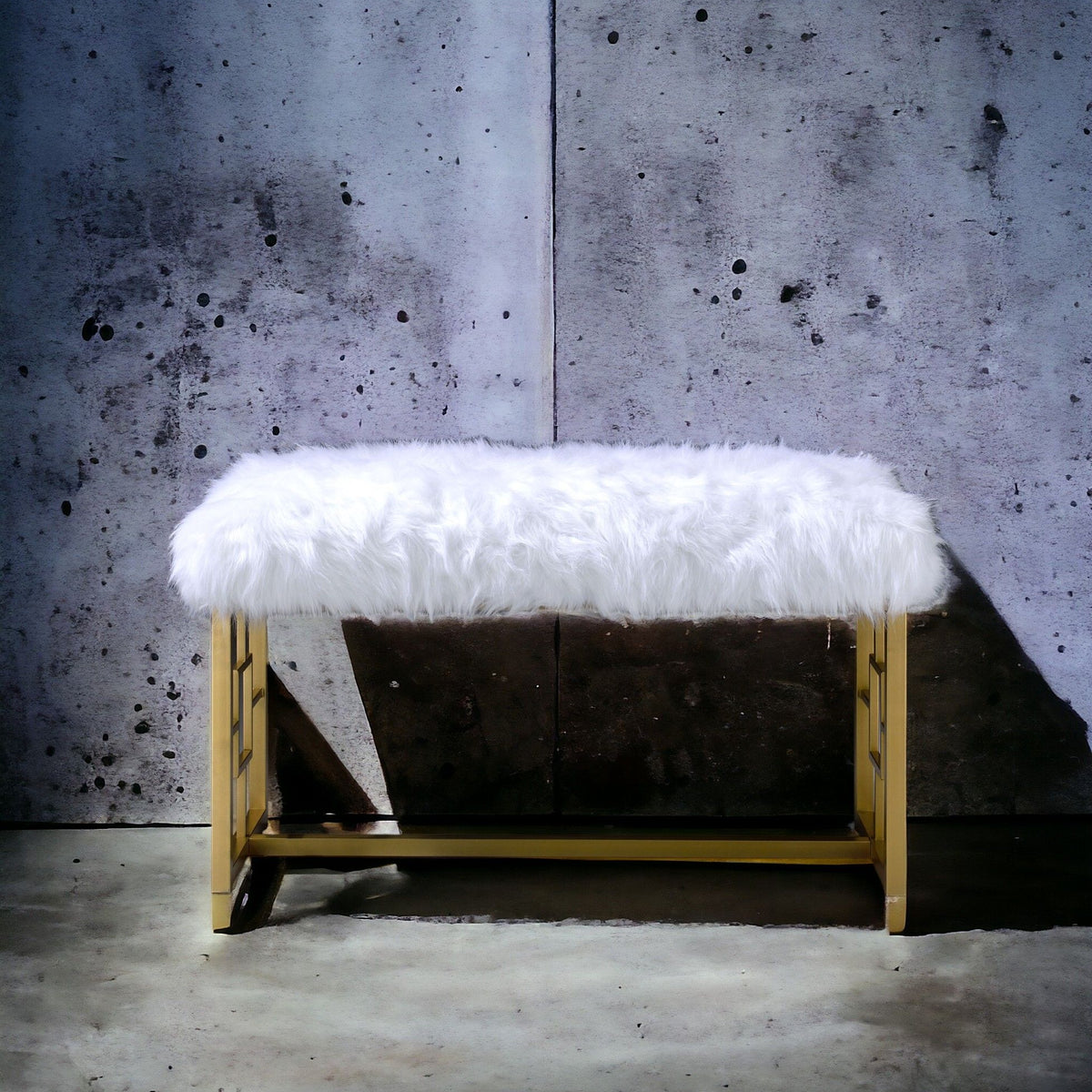 Bagley II - Bench Faux Fur - White / Gold
