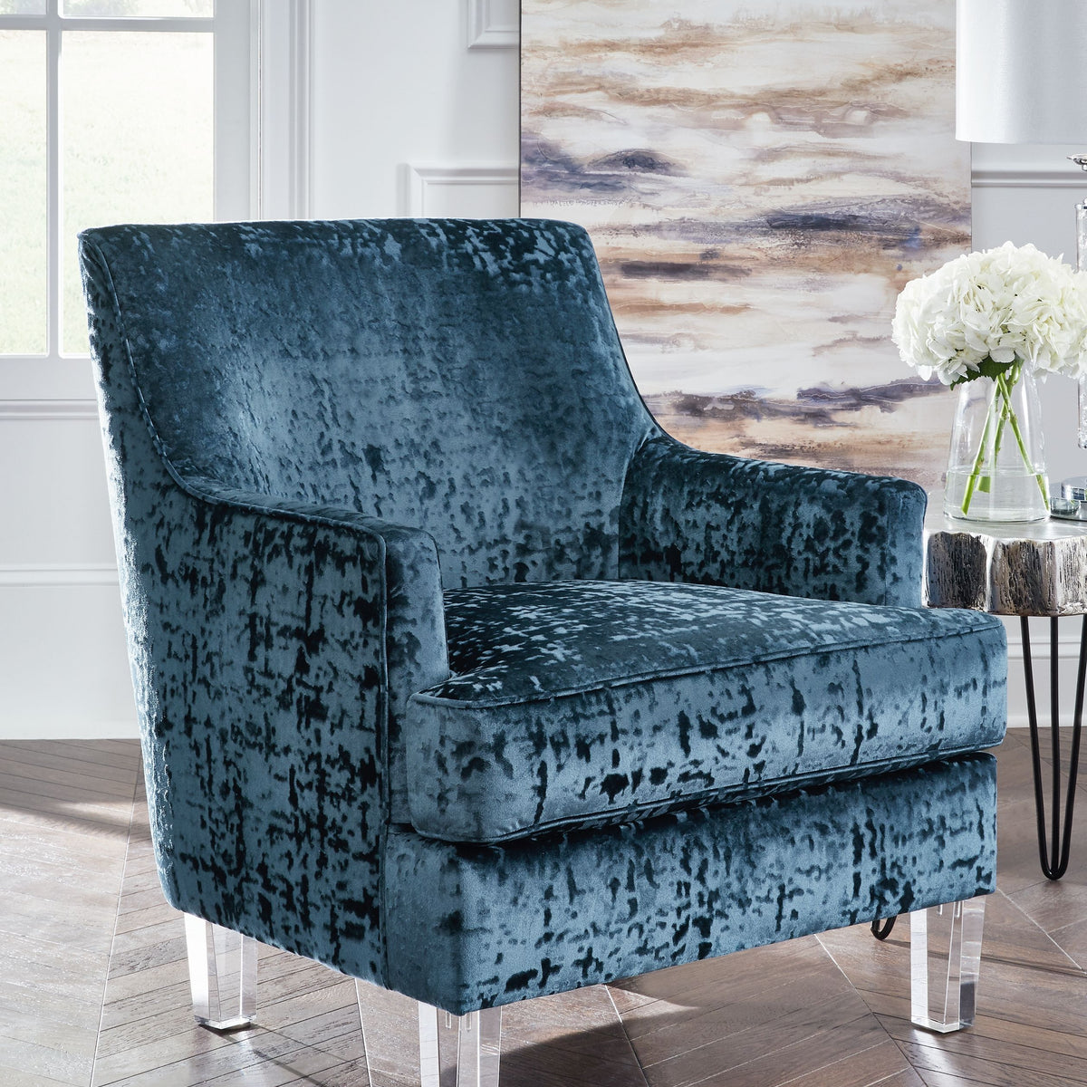 Gloriann - Accent Chair