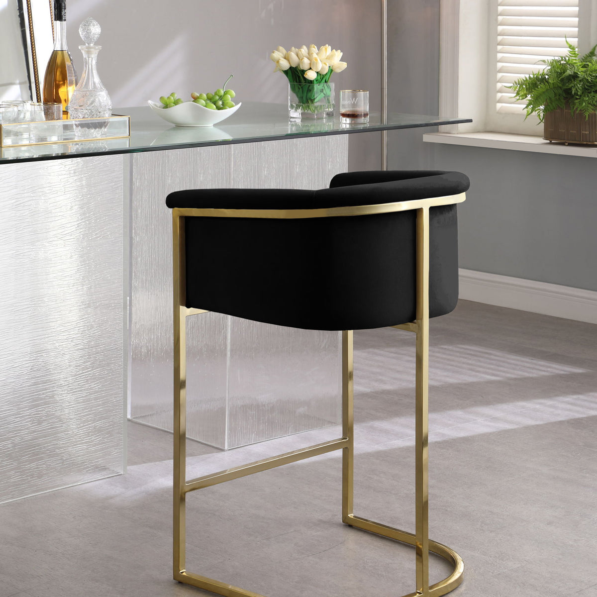 Donatella - Stool