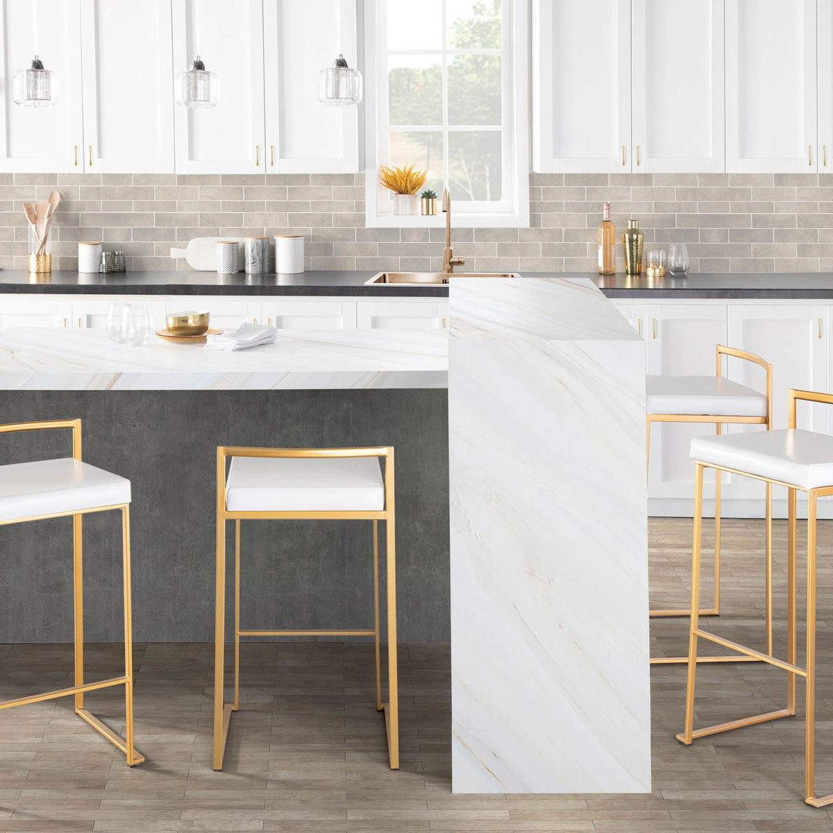 Fuji - Contemporary / Glam & Quality Construction Barstool