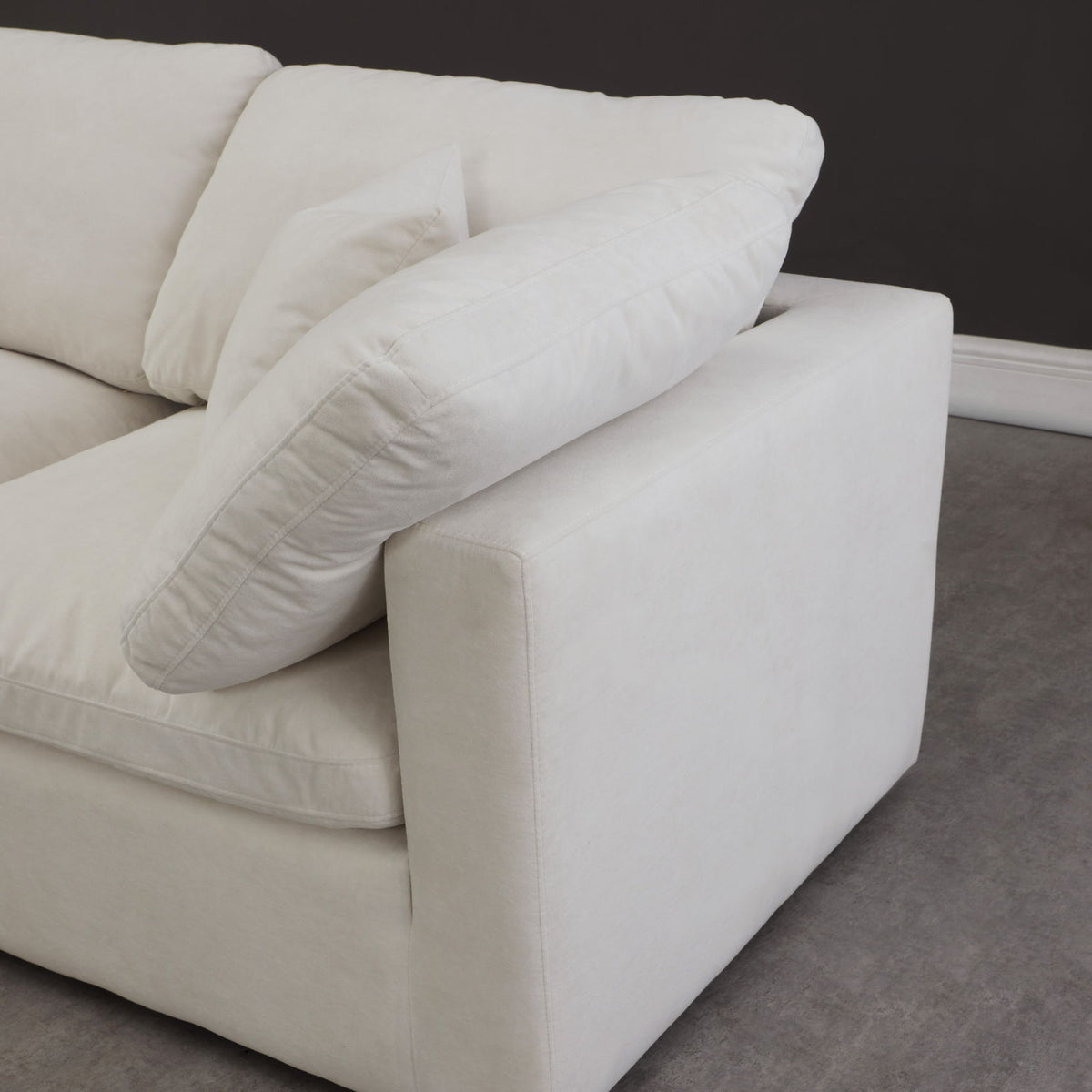 Plush - 4 Piece Modular Sectional