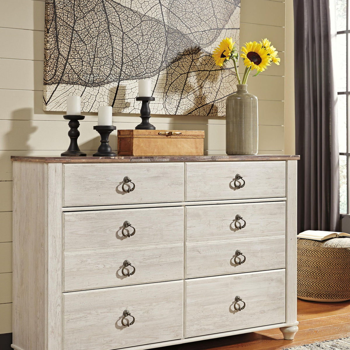 Willowton - Dresser