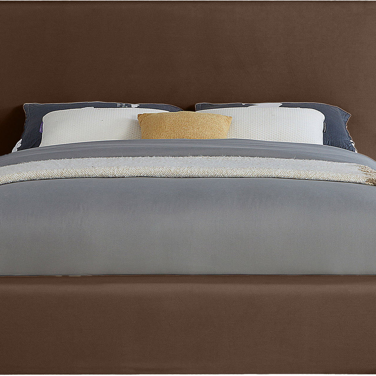Dorian - Bed